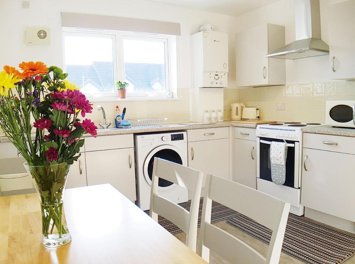 Hill View 2 Bedroom Free Parking Inverness Exterior photo